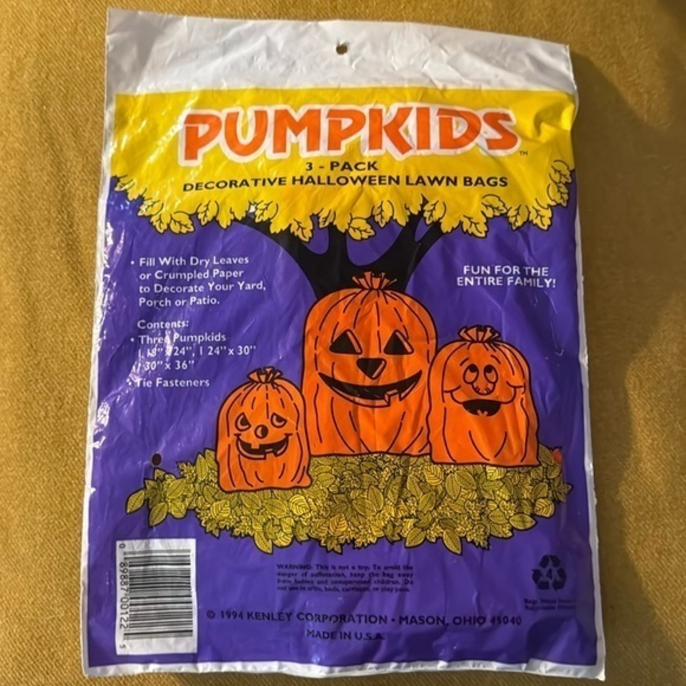 Vintage 1994 Pumpkids 3 Pc Decorative Halloween Lawn Pumpkin Jack-O-Lantern Bags
